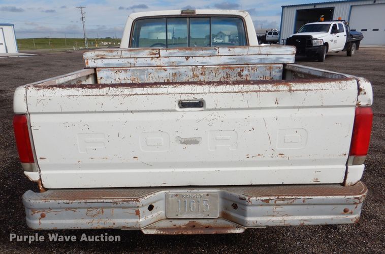 image for item DM0153 1987 Ford F150  pickup truck
