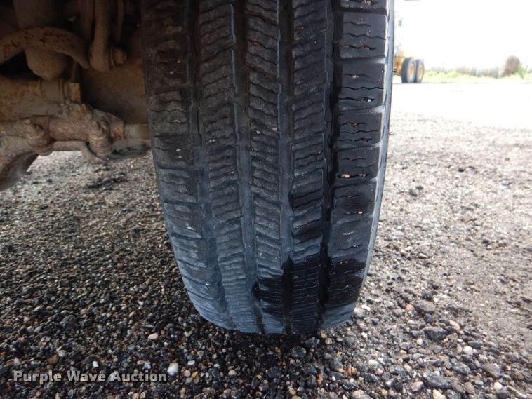 image for item DM0153 1987 Ford F150  pickup truck