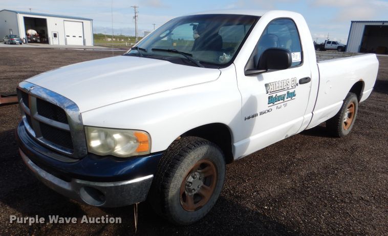 image for item DM0154 2002 Dodge Ram 1500  pickup truck