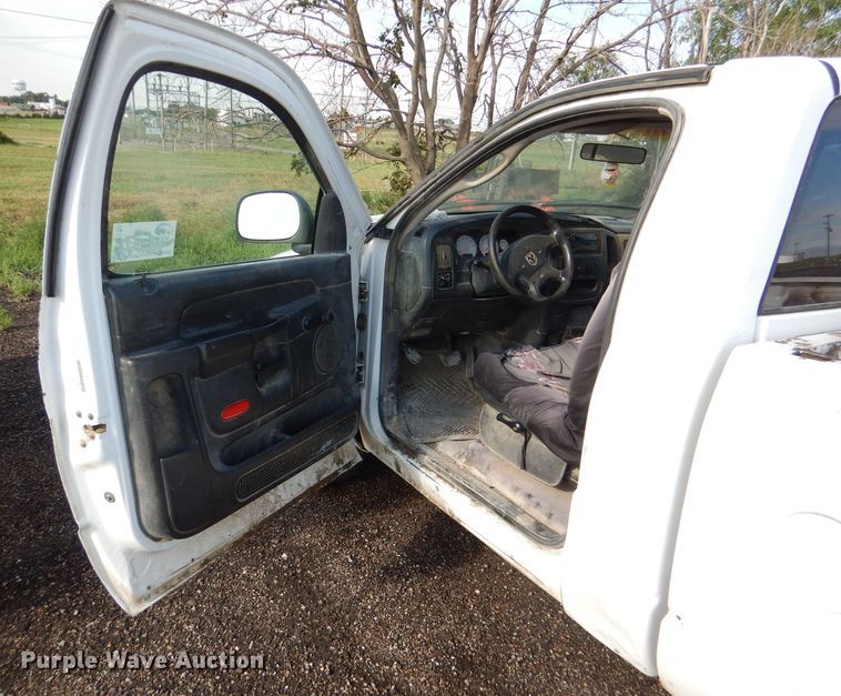 image for item DM0154 2002 Dodge Ram 1500  pickup truck