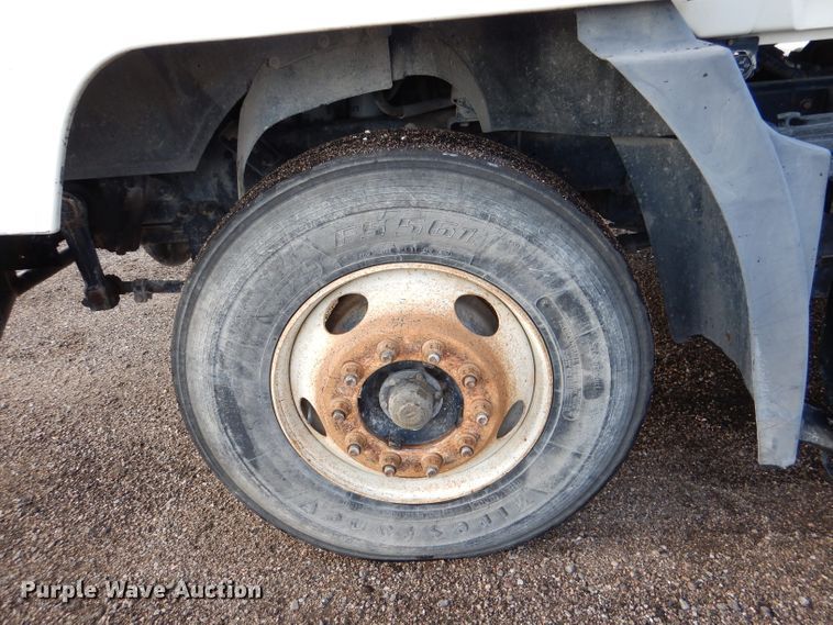 image for item DM0155 2001 Mack CH613  semi truck