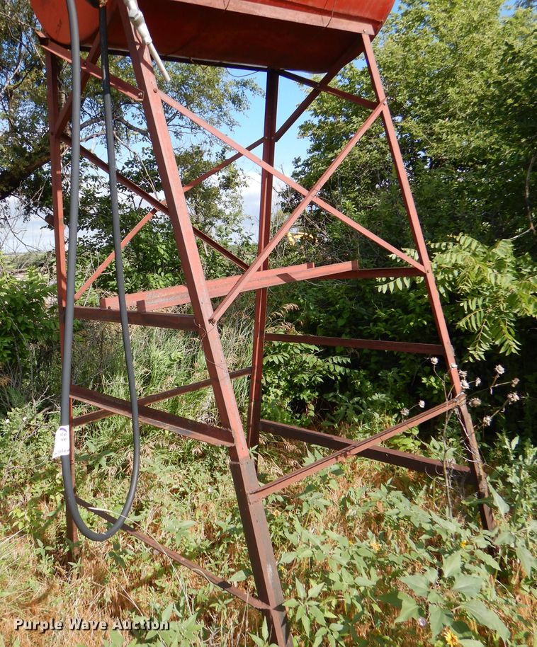 image for item DM0157 Fuel tank