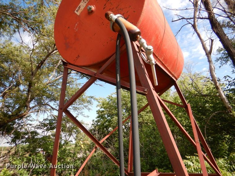 image for item DM0157 Fuel tank