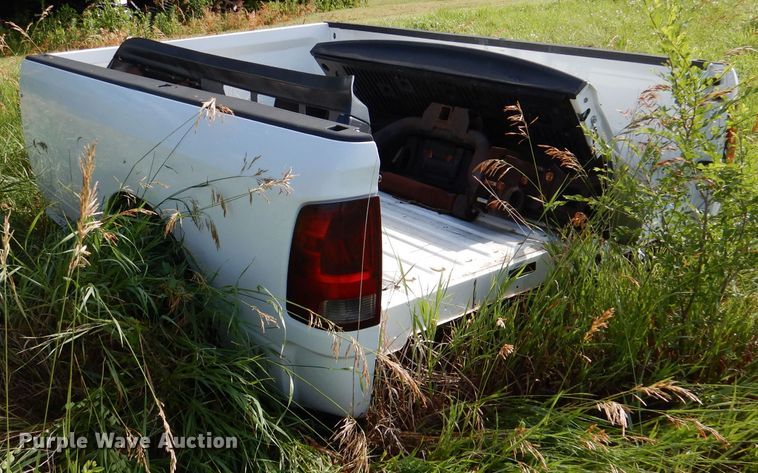 image for item DM0158 Pickup truck bed