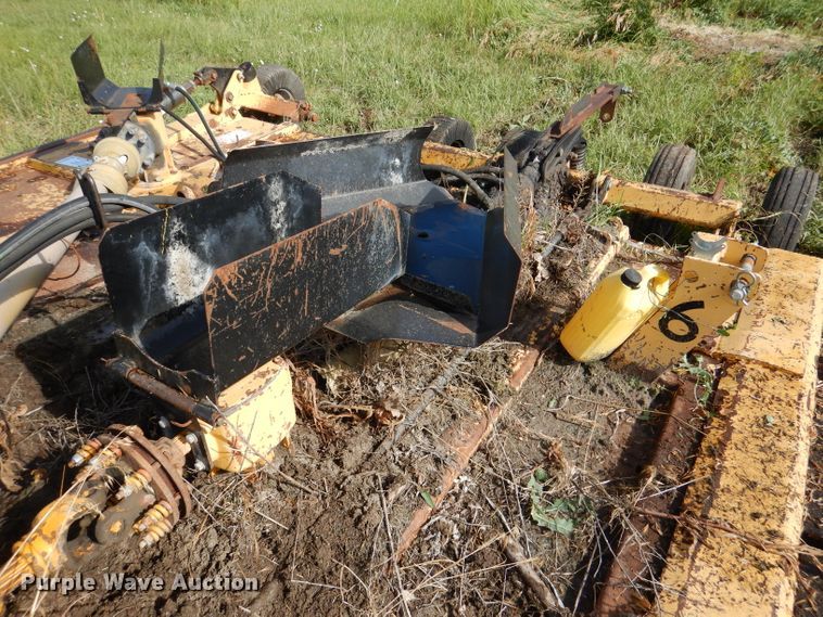 image for item DM0159 Alamo Stingray S10  batwing rotary mower