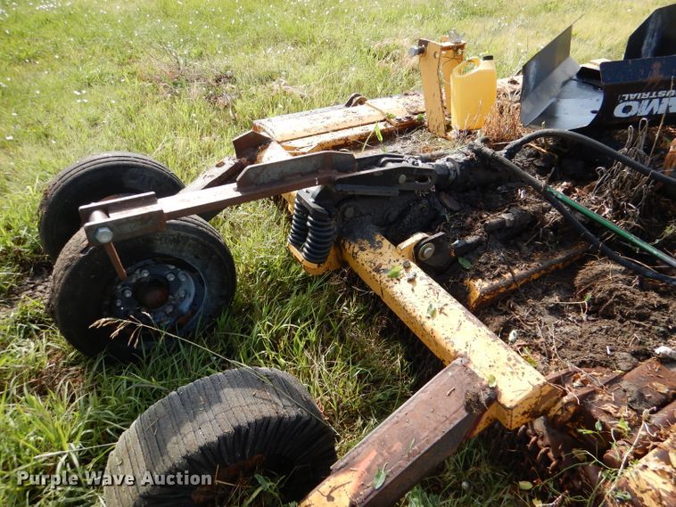 image for item DM0159 Alamo Stingray S10  batwing rotary mower