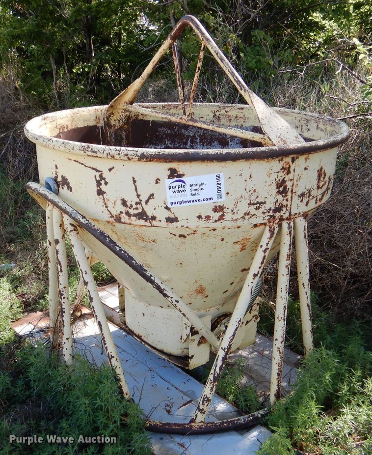 image for item DM0160 Concrete bucket