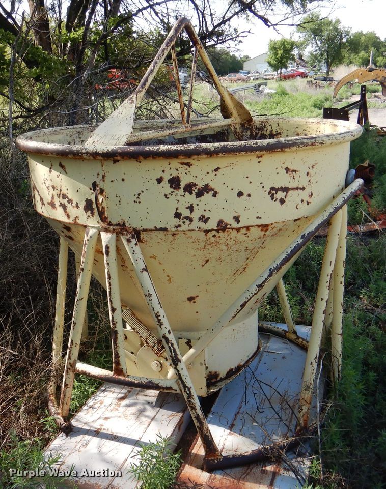 image for item DM0160 Concrete bucket