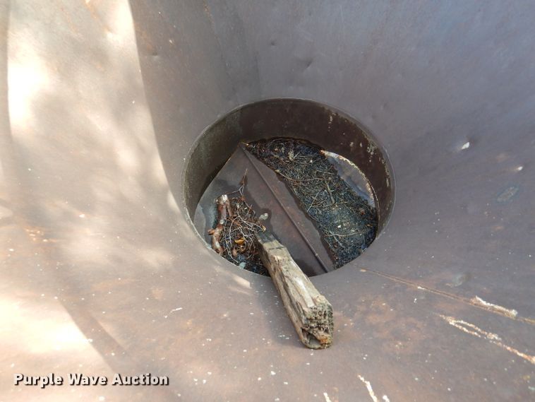 image for item DM0160 Concrete bucket