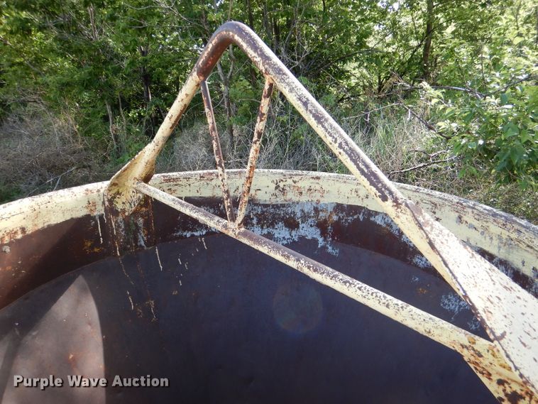 image for item DM0160 Concrete bucket