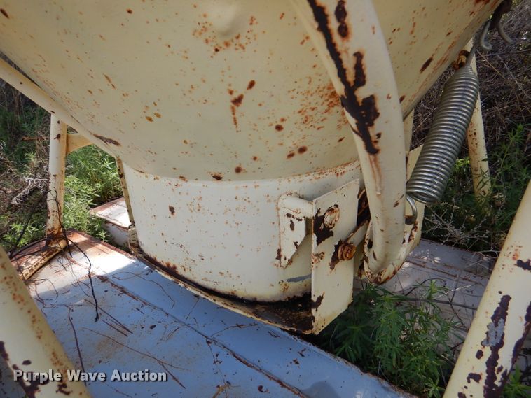 image for item DM0160 Concrete bucket