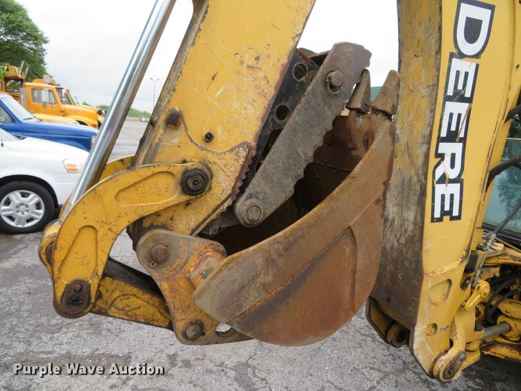 image for item DN5845 2005 John Deere 310SG  backhoe