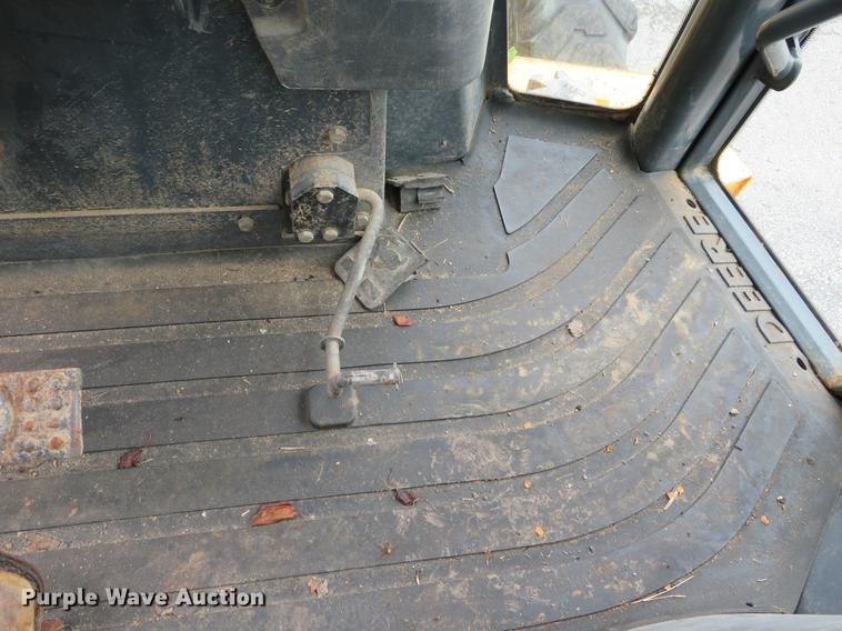 image for item DN5845 2005 John Deere 310SG  backhoe