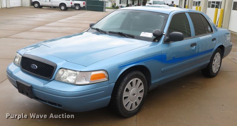 image for item DN5875 2007 Ford Crown Victoria Police Interceptor