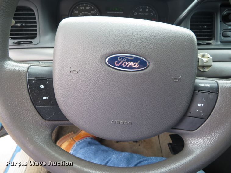 image for item DN5875 2007 Ford Crown Victoria Police Interceptor