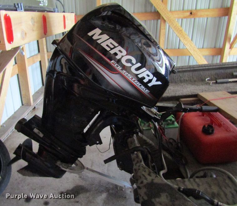 image for item EV9250 2007 XPress  boat