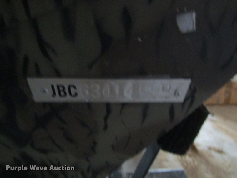 image for item EV9250 2007 XPress  boat