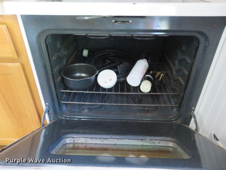 image for item FP9293 1995  shop built fire safety training trailer