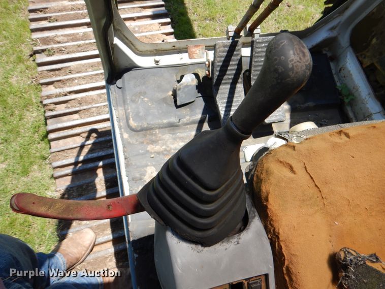 image for item HC9276 1996 Kobelco SK220LC  excavator