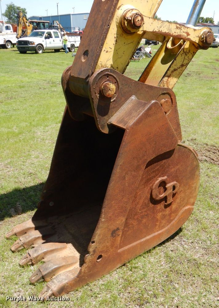 image for item HC9276 1996 Kobelco SK220LC  excavator