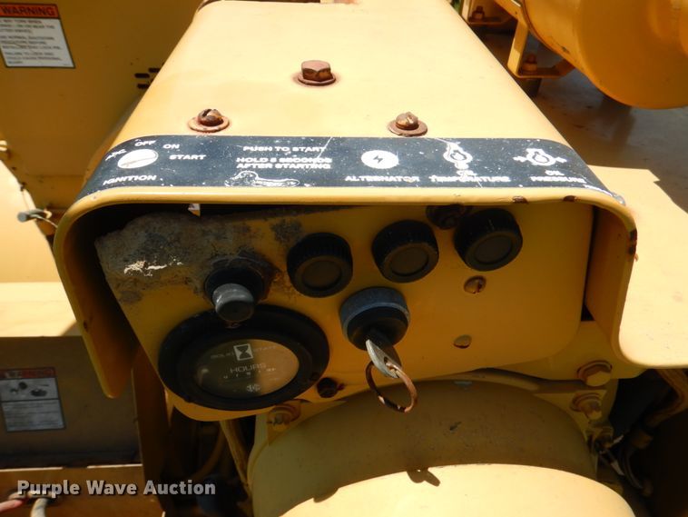 image for item HC9277 1995 Vermeer BC935  wood chipper