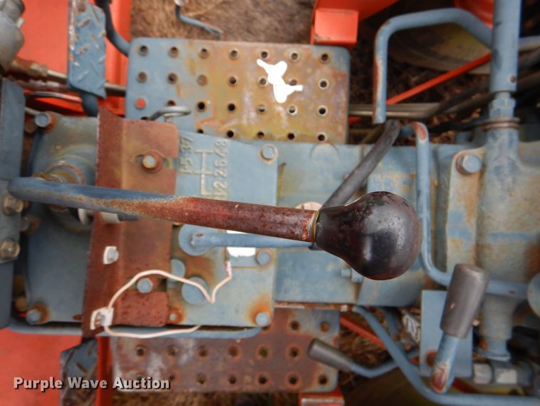 image for item HC9278 Kubota L235  tractor