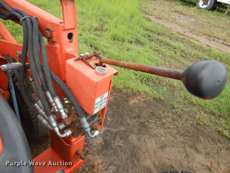 image for item HC9278 Kubota L235  tractor