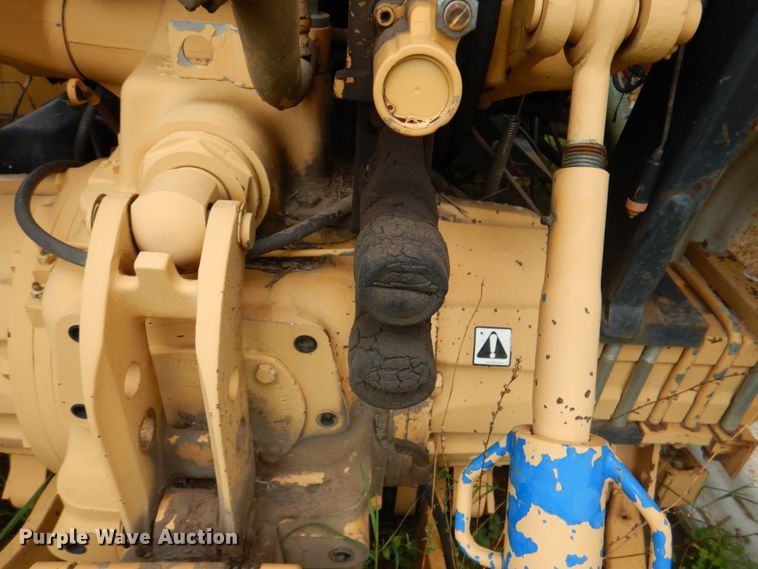 image for item HC9284 1994 New Holland 6640 Tiger Special  tractor