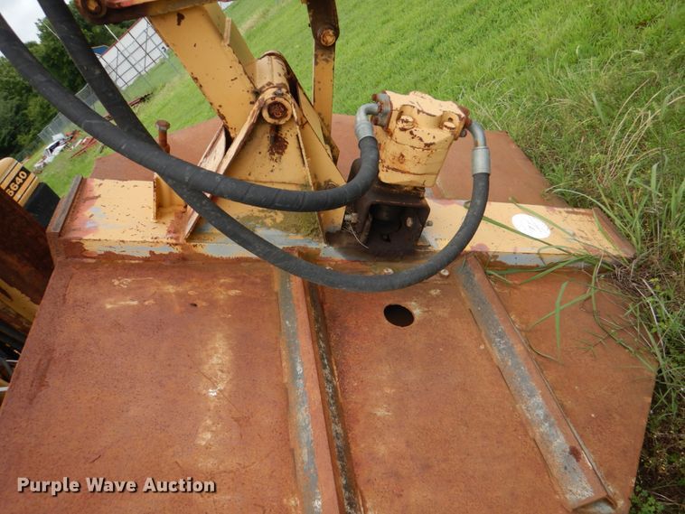 image for item HC9284 1994 New Holland 6640 Tiger Special  tractor