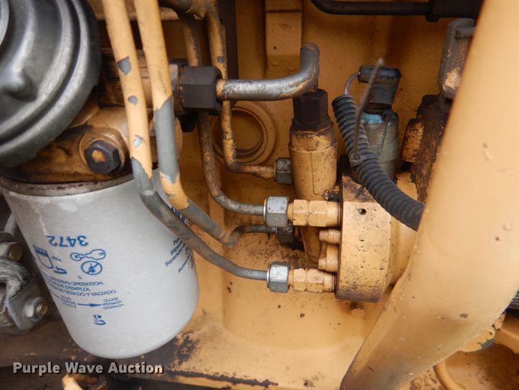 image for item HC9284 1994 New Holland 6640 Tiger Special  tractor