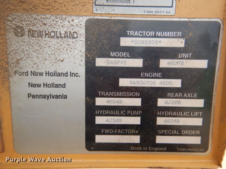 image for item HC9284 1994 New Holland 6640 Tiger Special  tractor