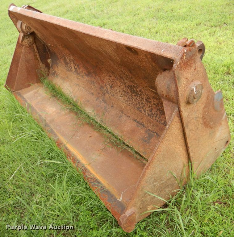 image for item HC9286 79"W four-in-one bucket