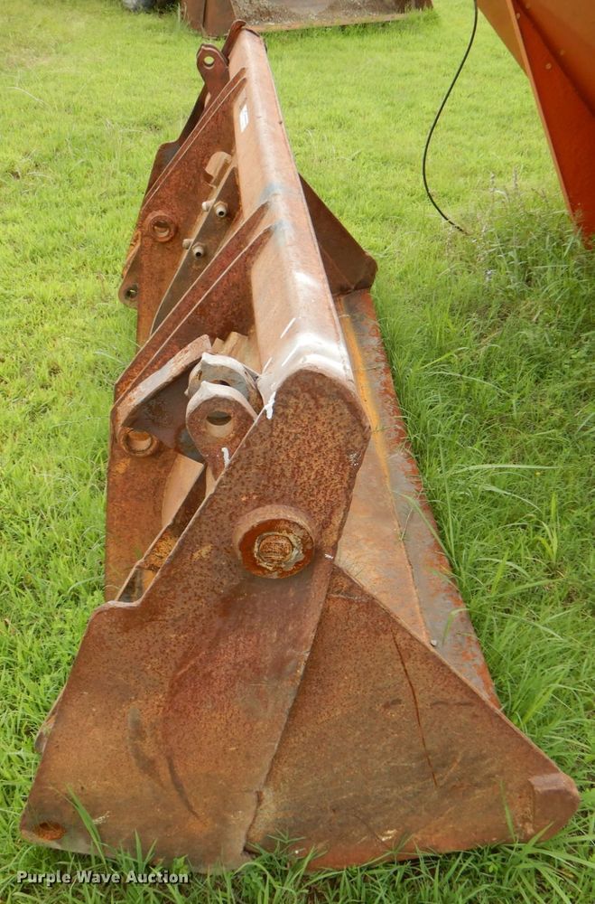 image for item HC9286 79"W four-in-one bucket