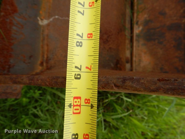 image for item HC9286 79"W four-in-one bucket