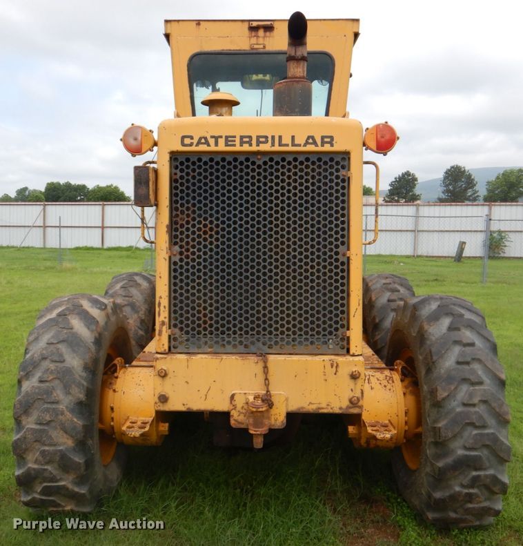 image for item HC9287 1977 Caterpillar 130G  motor grader