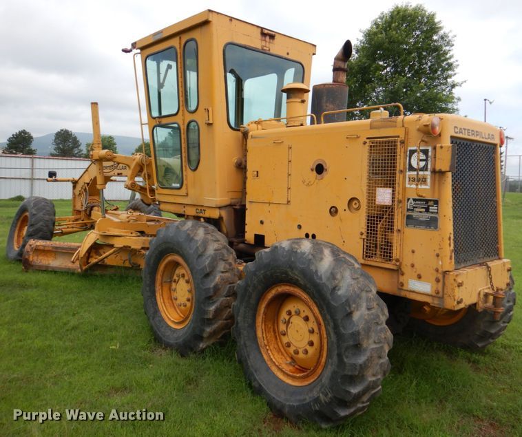 image for item HC9287 1977 Caterpillar 130G  motor grader