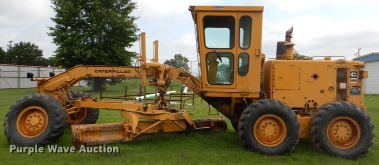 image for item HC9287 1977 Caterpillar 130G  motor grader