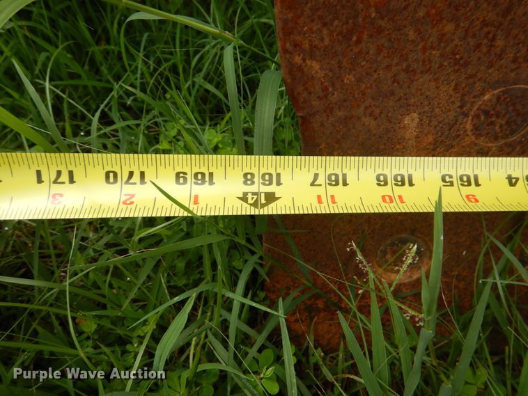 image for item HC9287 1977 Caterpillar 130G  motor grader