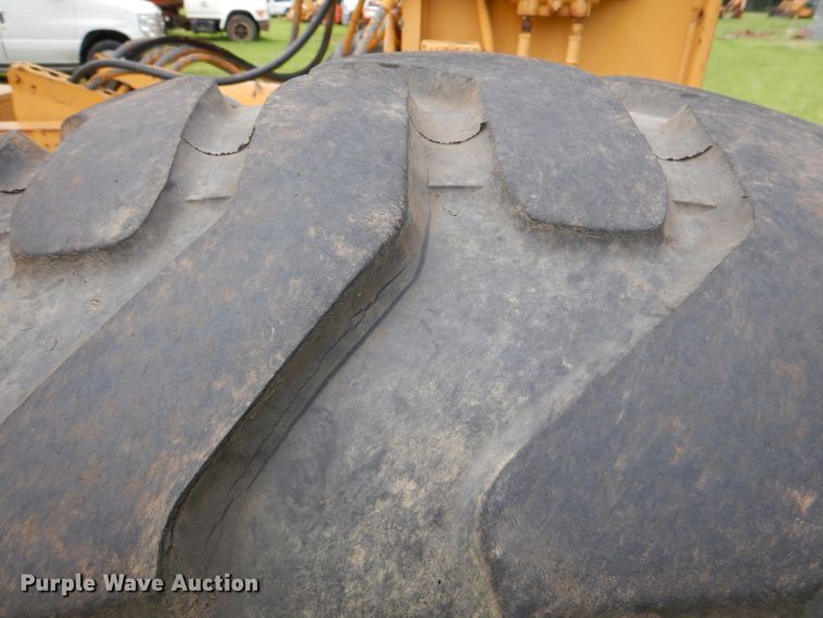 image for item HC9287 1977 Caterpillar 130G  motor grader