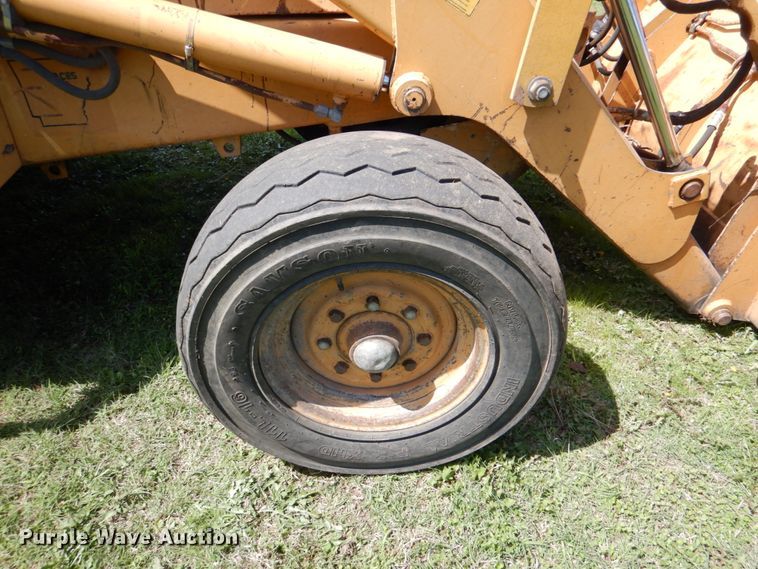 image for item HC9288 Case 580K  backhoe