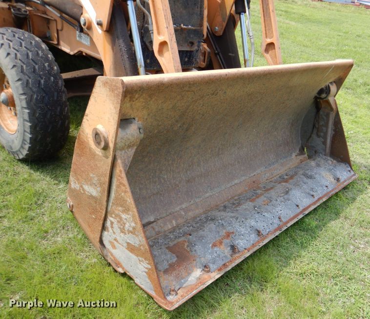 image for item HC9292 2002 Case 580 Super M  backhoe