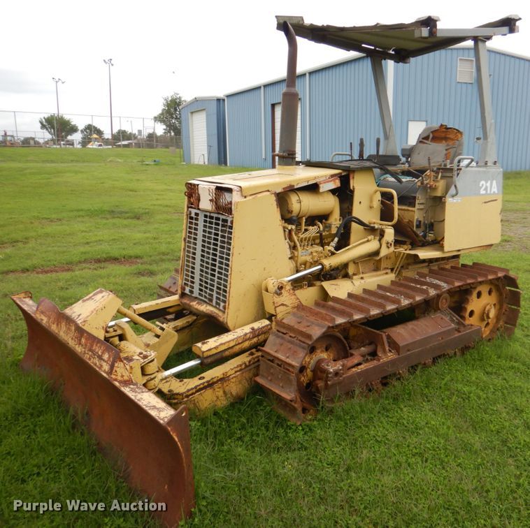 image for item HC9295 Komatsu D21A-7  dozer