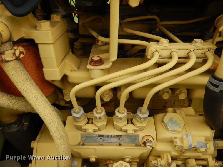 image for item HC9295 Komatsu D21A-7  dozer