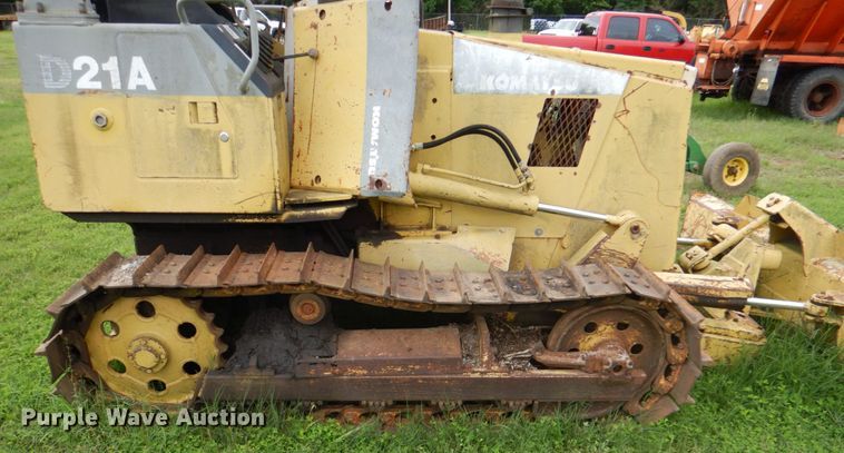 image for item HC9295 Komatsu D21A-7  dozer