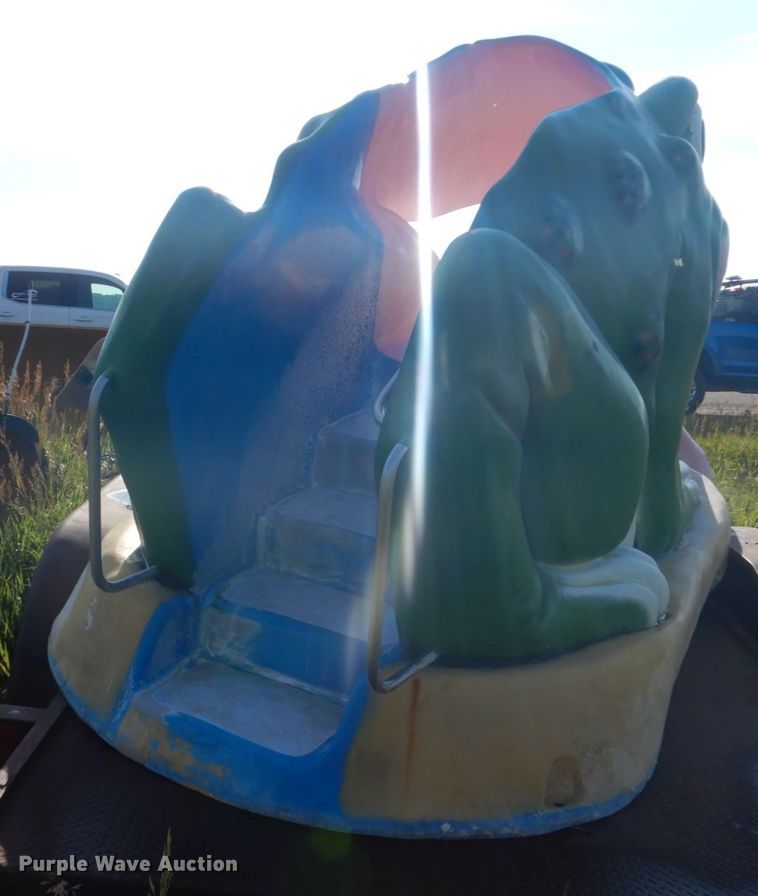 image for item HI9866 Frog slide