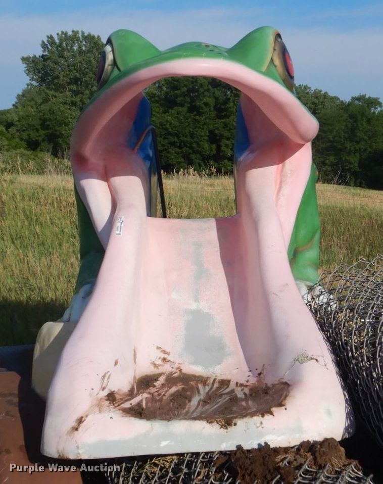 image for item HI9866 Frog slide