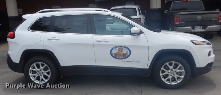 image for item HI9910 2015 Jeep Cherokee Latitude  SUV