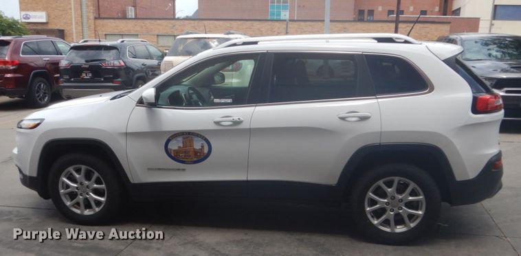 image for item HI9910 2015 Jeep Cherokee Latitude  SUV