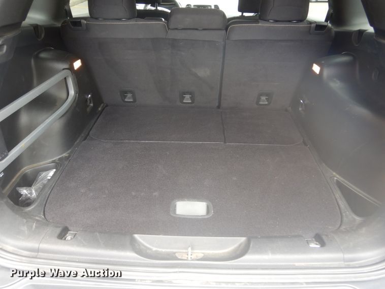 image for item HI9910 2015 Jeep Cherokee Latitude  SUV