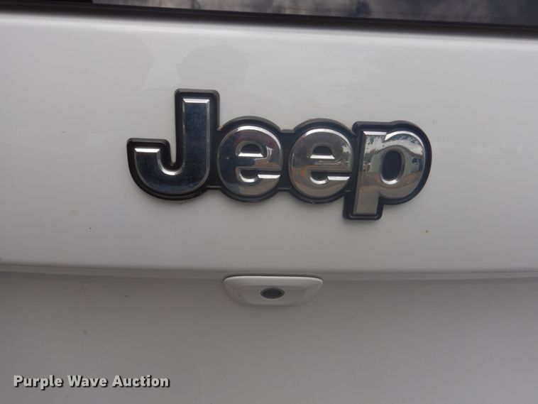 image for item HI9910 2015 Jeep Cherokee Latitude  SUV